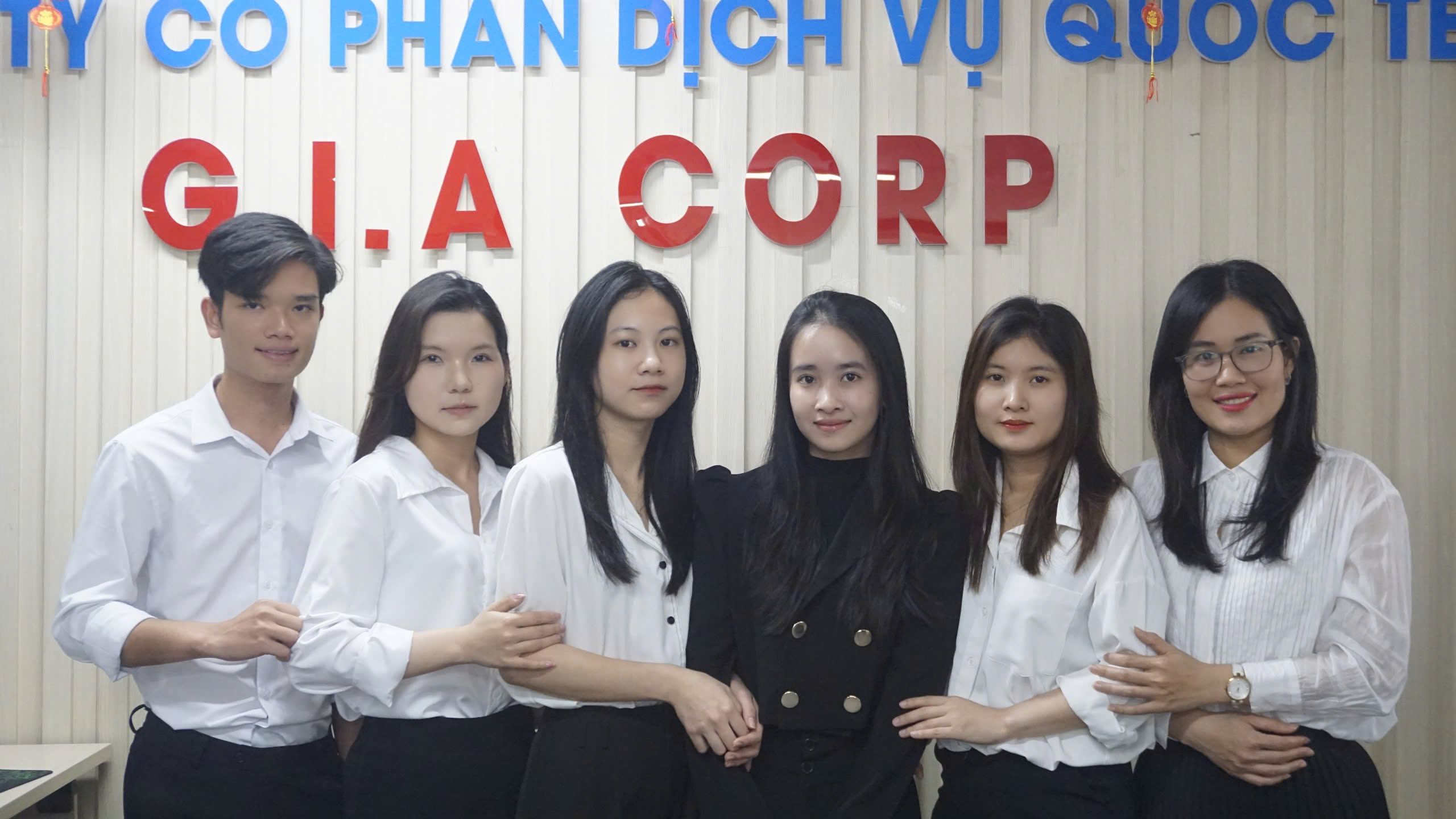 Hình ảnh nhân viên