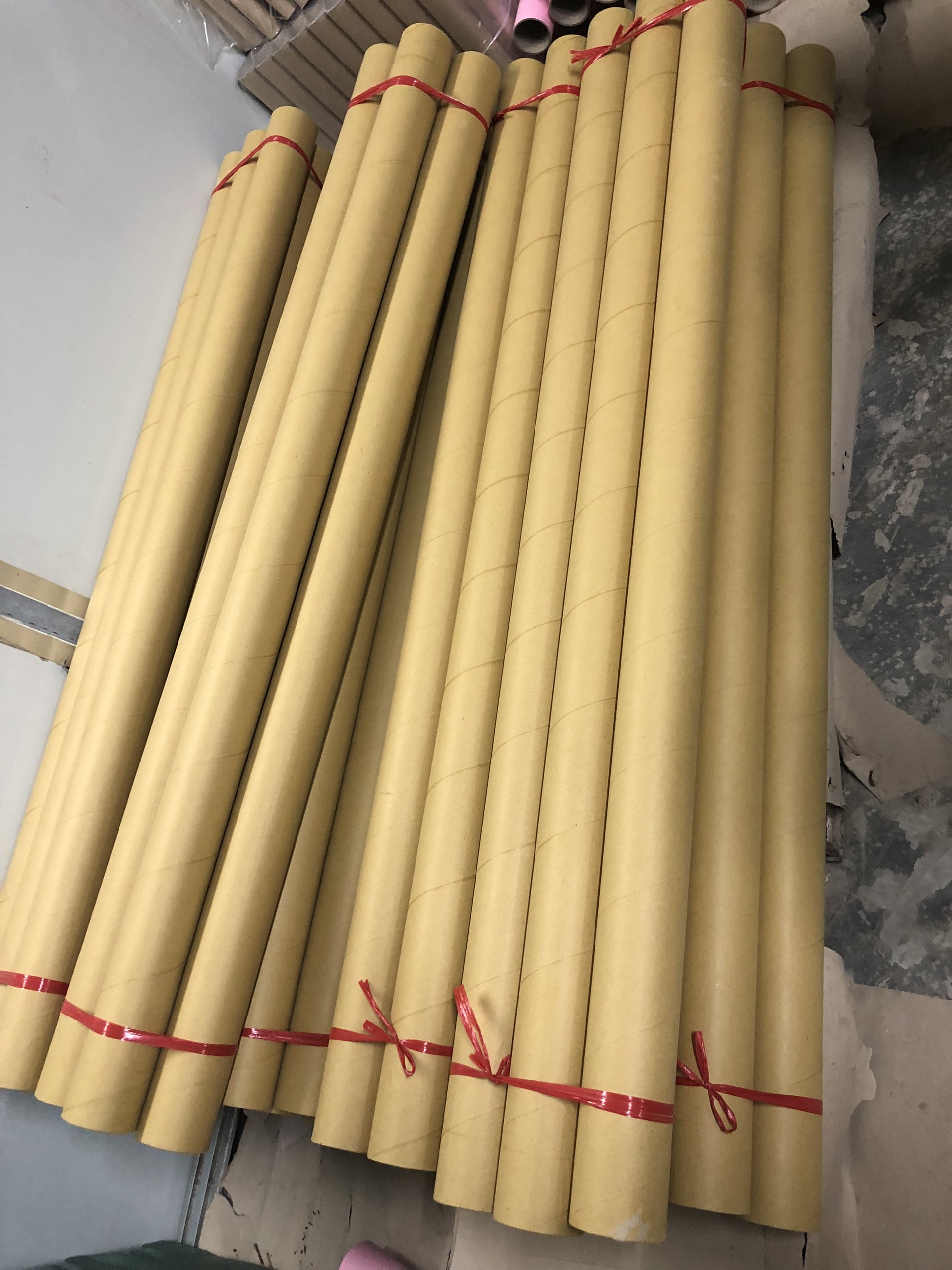 Ống cuốn xốp nổ