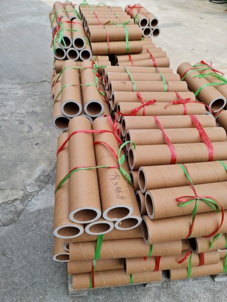 Ống giấy quấn màng chít, màng PE
