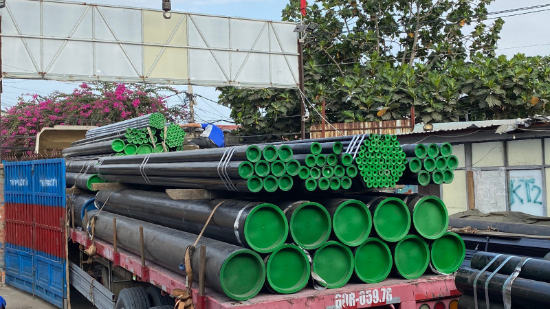 Ống thép đúc
