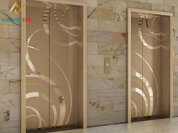 Tấm ốp inox thang máy