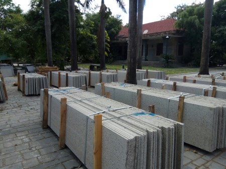 Đá ốp lát
