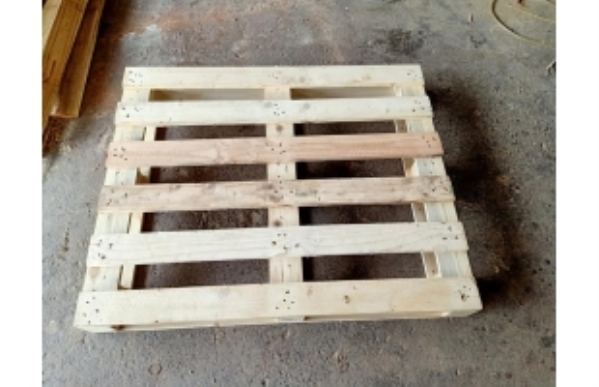 Đóng pallet kiện gỗ