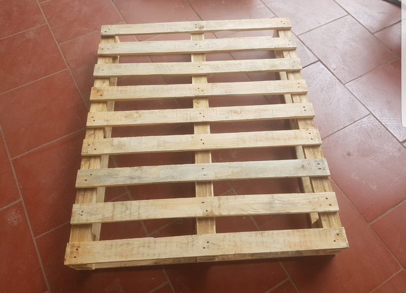 Pallet gỗ 4 hướng nâng
