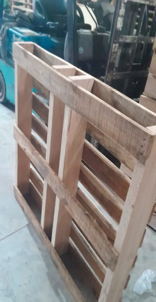 Pallet gỗ 1.1mx1.1m