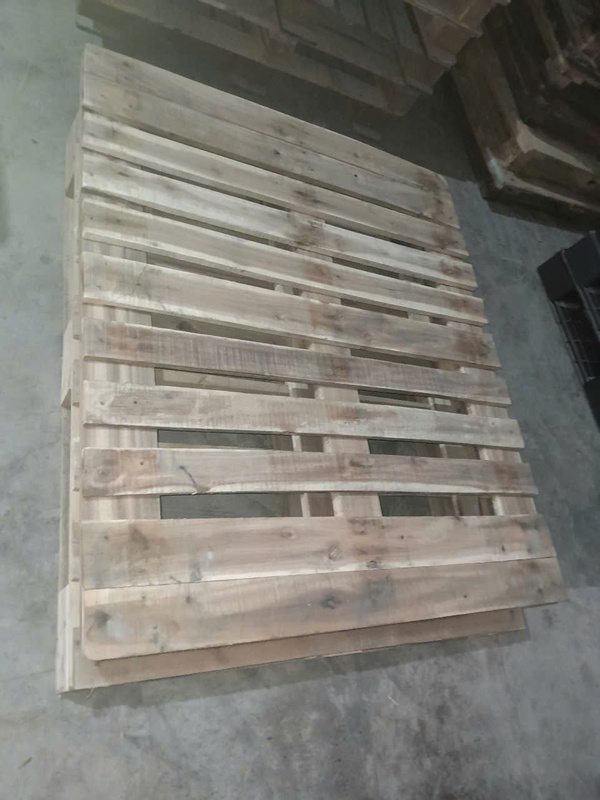 Pallet gỗ 1.1mx1.3m