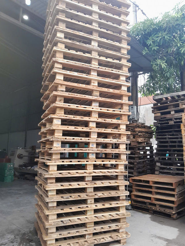 Pallet gỗ 1.1mx1.3m