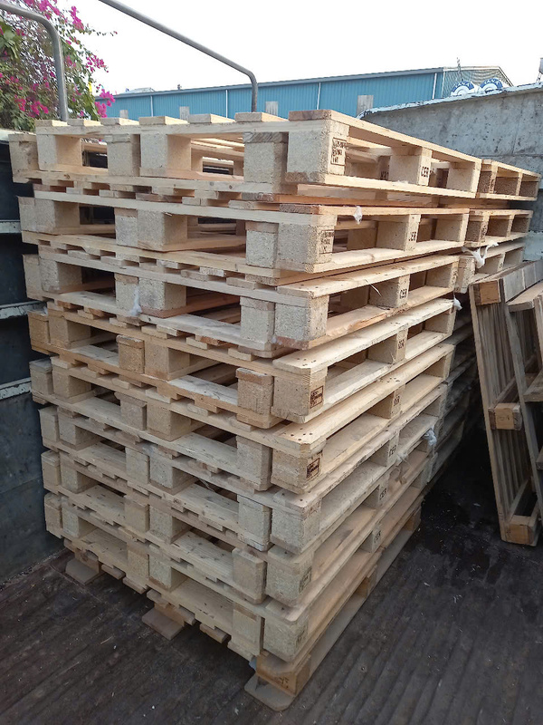 Pallet gỗ 1.1mx1.2m
