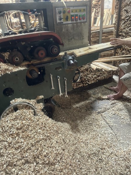 Pallet gỗ
