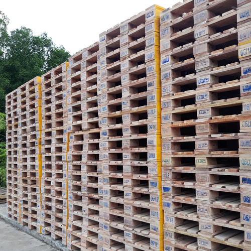 Pallet gỗ dầu