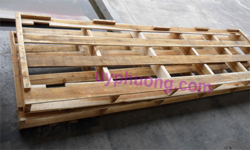 Pallet gỗ
