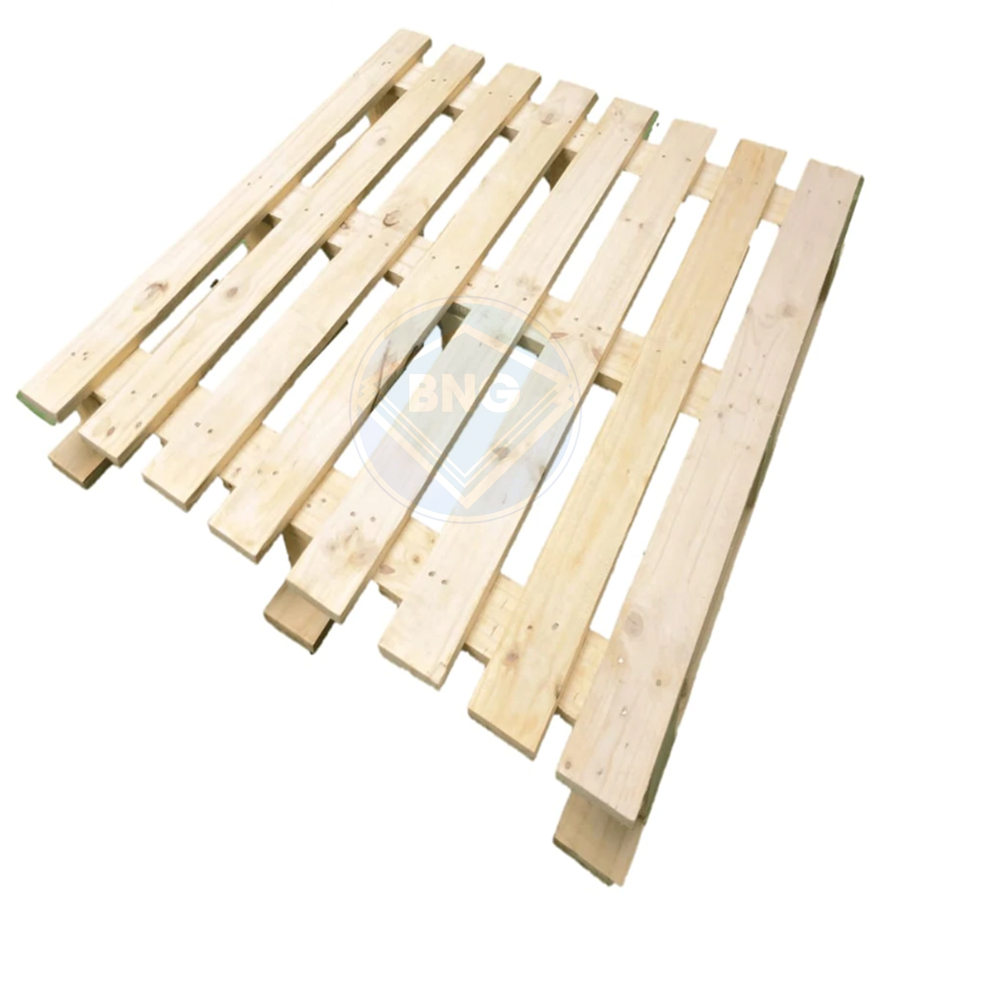 Pallet gỗ thông