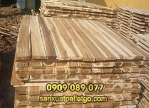 Pallet gỗ tràm vàng