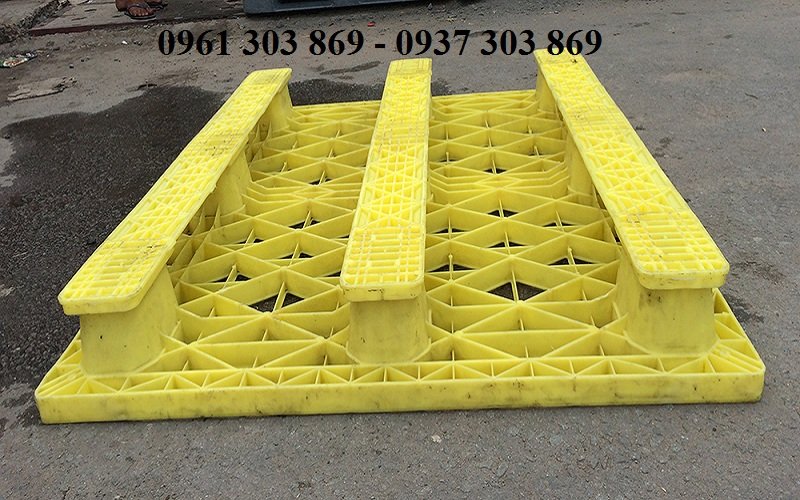 Pallet nhựa
