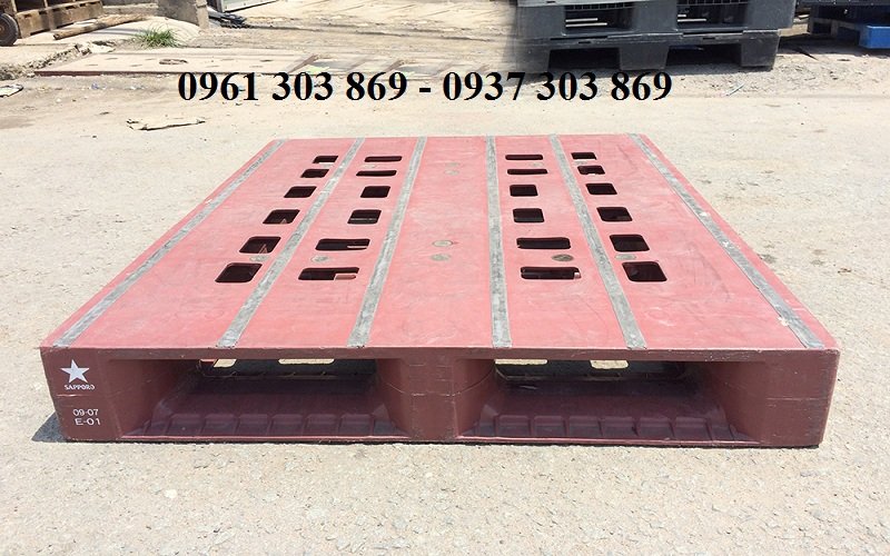 Pallet nhựa