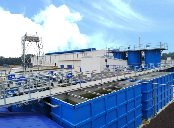 Phân xưởng xử lý nước thải