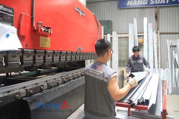 Cửa phòng bệnh nhân