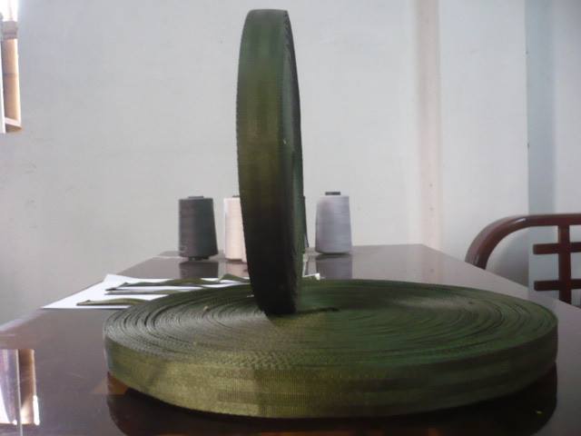 Dây polyamide