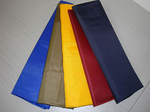 Vải lót polyester