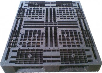 Pallet nhựa