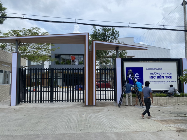 Bảng hiệu quảng cáo