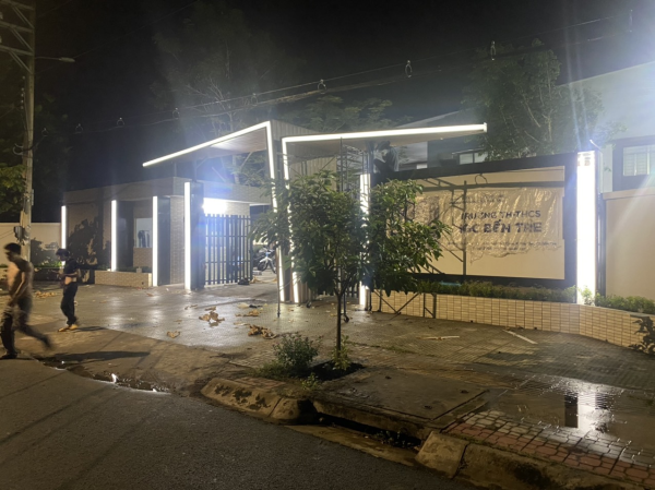 Bảng hiệu quảng cáo