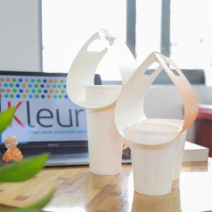 Quai xách cốc giấy