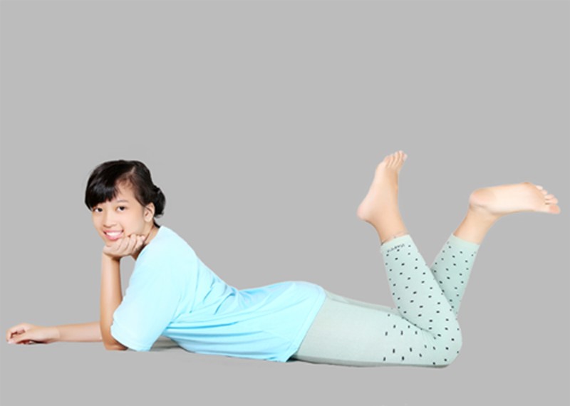 Quần nữ chấm bi