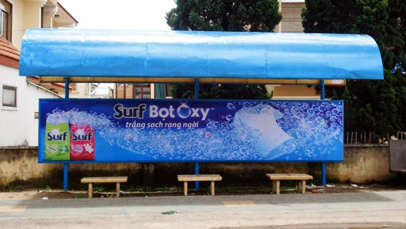 Thiết kế thi công quảng cáo nhà chờ xe bus