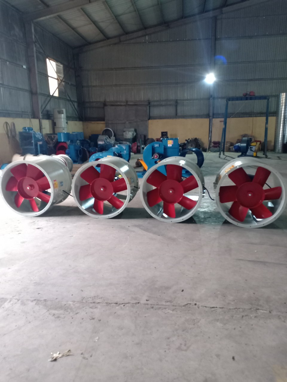 Quạt hướng trục