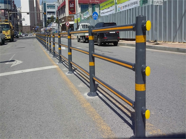 Rào chắn phân cách