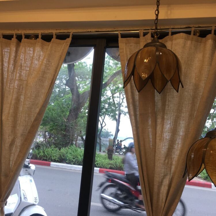 Rèm vải nhà hàng
