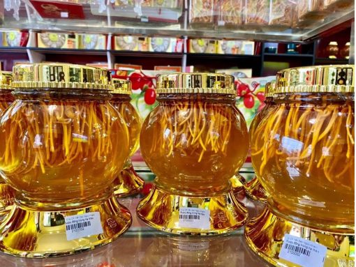 Rượu nấm đông trùng hạ thảo 2700ml