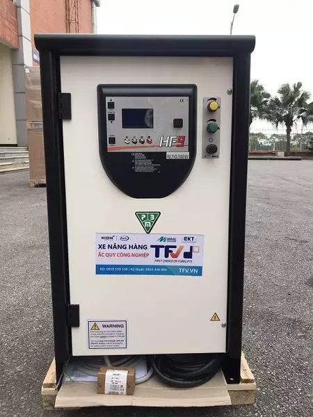 Sạc xe nâng