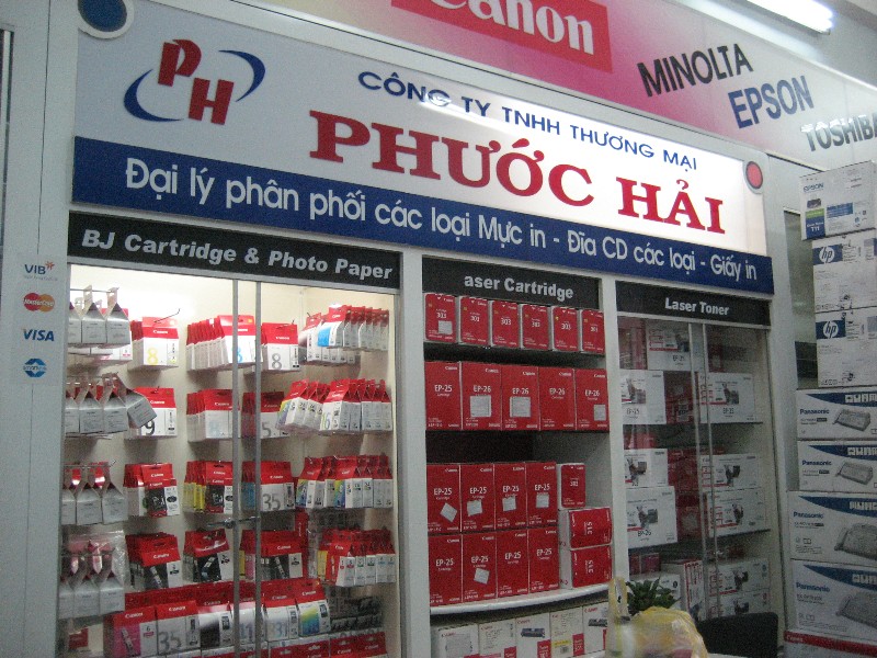 Tủ trưng bày