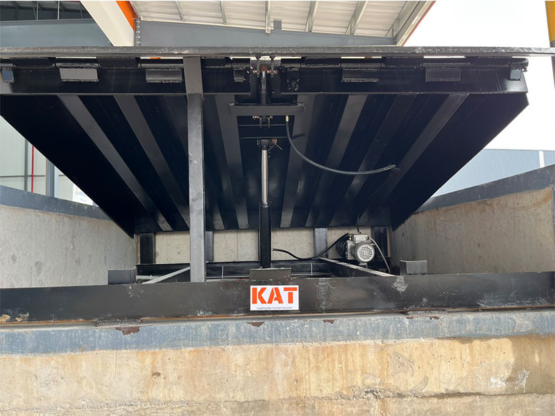 Sàn nâng thủy lực Dock Leveler