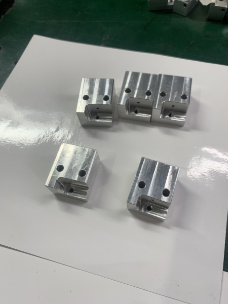 Sản phẩm gia công cơ khí chính xác