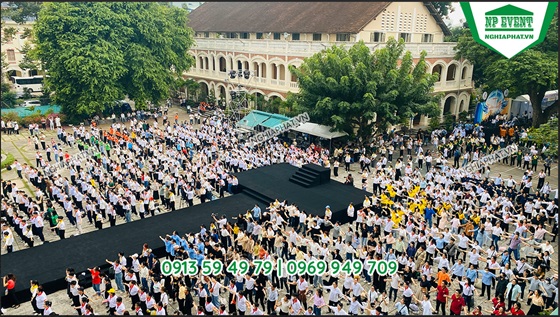 Sản xuất sân khấu sự kiện