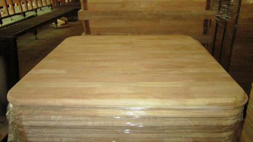 Sản phẩm nguyên liệu gỗ cao su