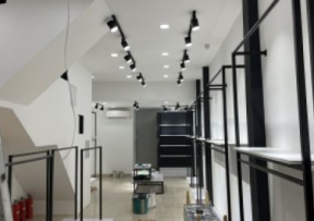 Shop thời trang Robie