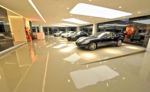Showroom xe hơi