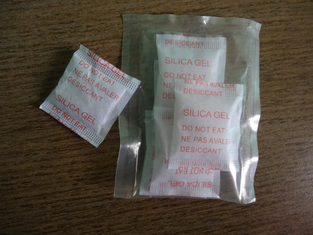 Hạt chống ẩm Silica Gel