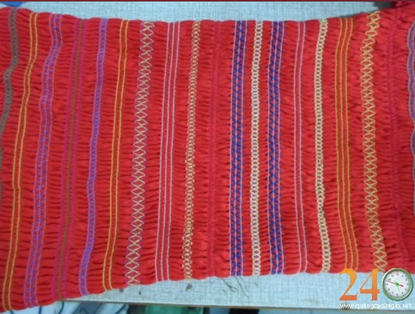 Smocking 041
