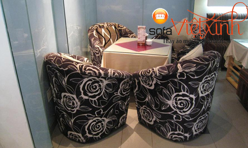 Sofa cafe