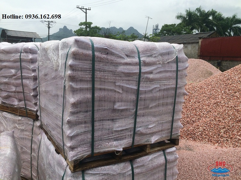 Sỏi đóng bao dứa