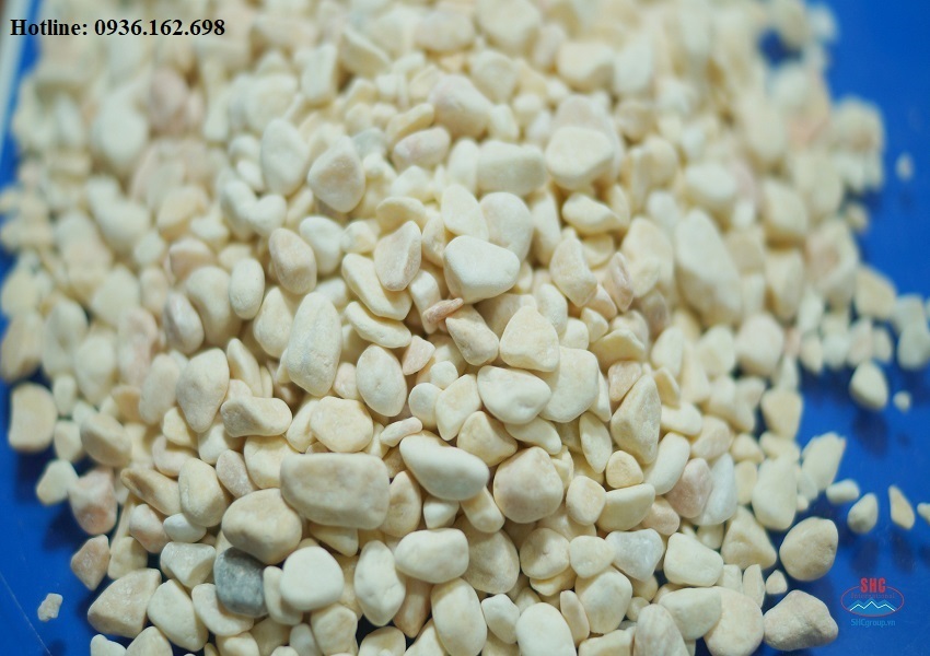 Sỏi vàng nhạt