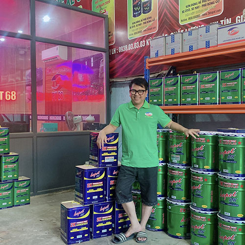 Hình ảnh kho hàng công ty Sơn Lộc Phát PU68