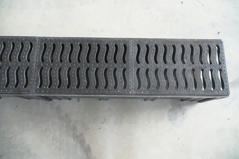 Song thoát nước composite