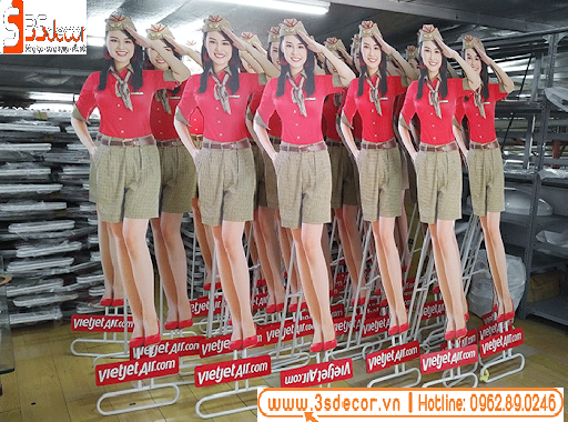 Standee quảng cáo