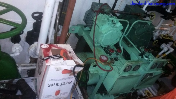 Sửa chữa máy nén cho tàu
